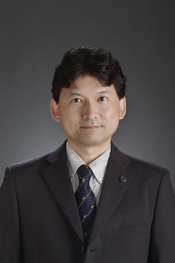 理事　中久木康一