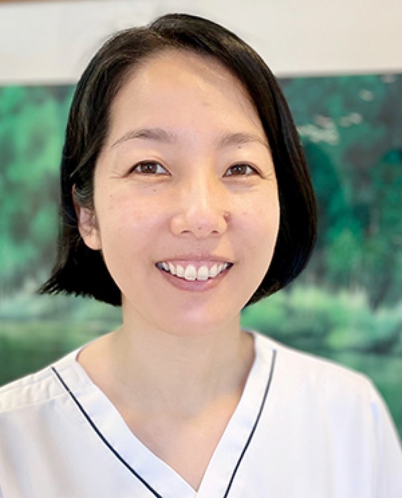 院長　香西 仁実