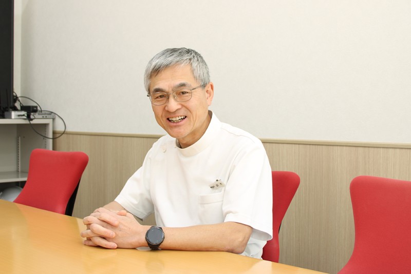 院長　鈴木 彰
